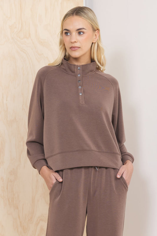 Java Vintage Havana Luxe Cloud Henley Pullover