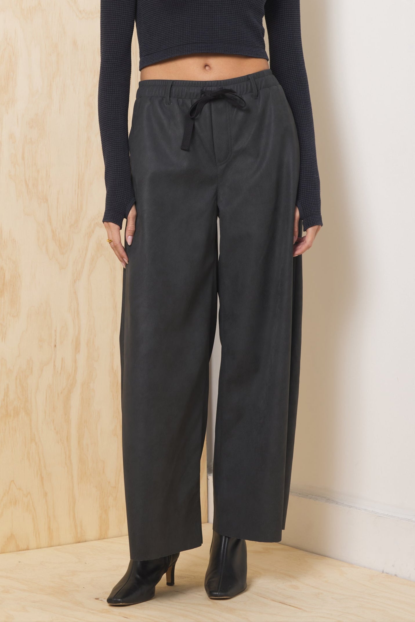 Vintage Havana Faux Leather 2-Piece Set